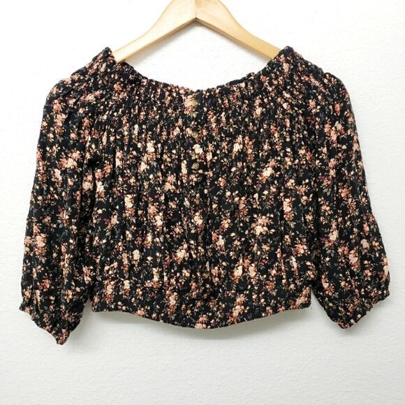 American Eagle Outfitters Cropped Off the Shoulder Floral Top Size XS - Picture 1 of 5